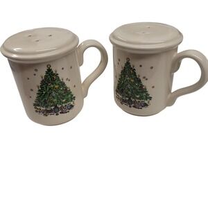 Vermillion Taiwan Christmas Tree Salt Pepper Shakers Mug Handle Ceramic
